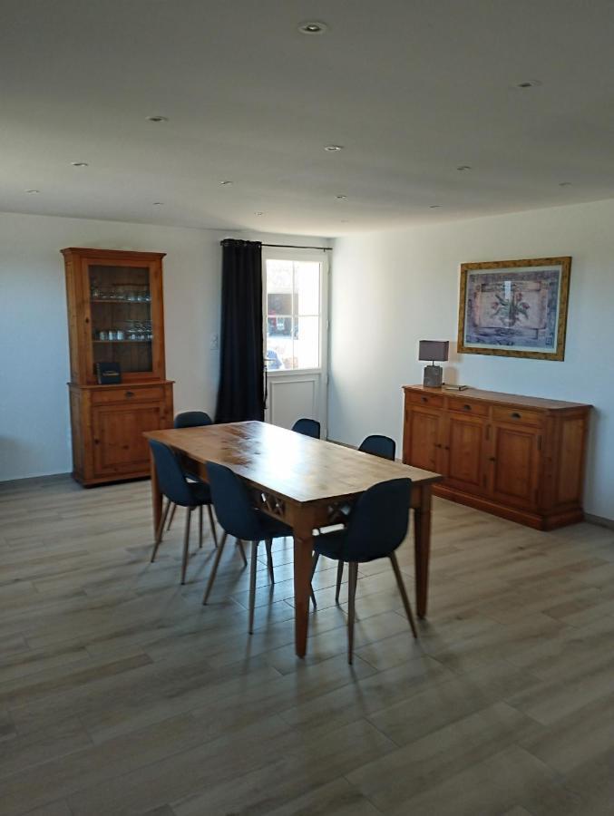 Domaine De La Dune Entre Terre Et Holiday home Saint-Martin-de-Varreville